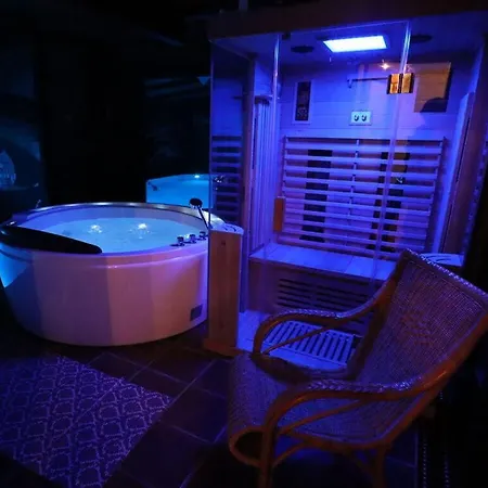 Eifel With Pool Prázdninový dům Wimbach